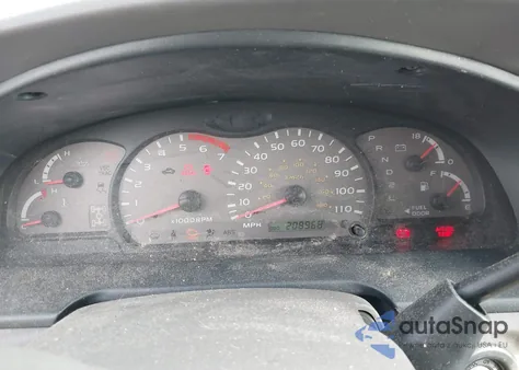 2003 Toyota Sequoia Limited V8 z USA, uszkodzony, nr VIN 5TDBT48AX3S160232